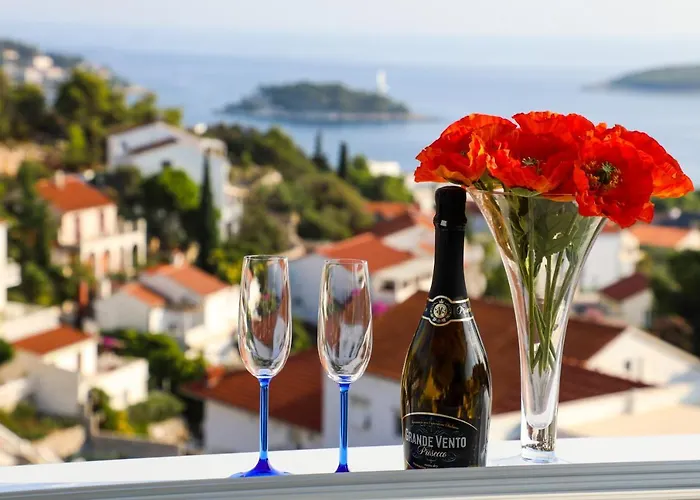 Stella Maris - Penthouse, Hvar