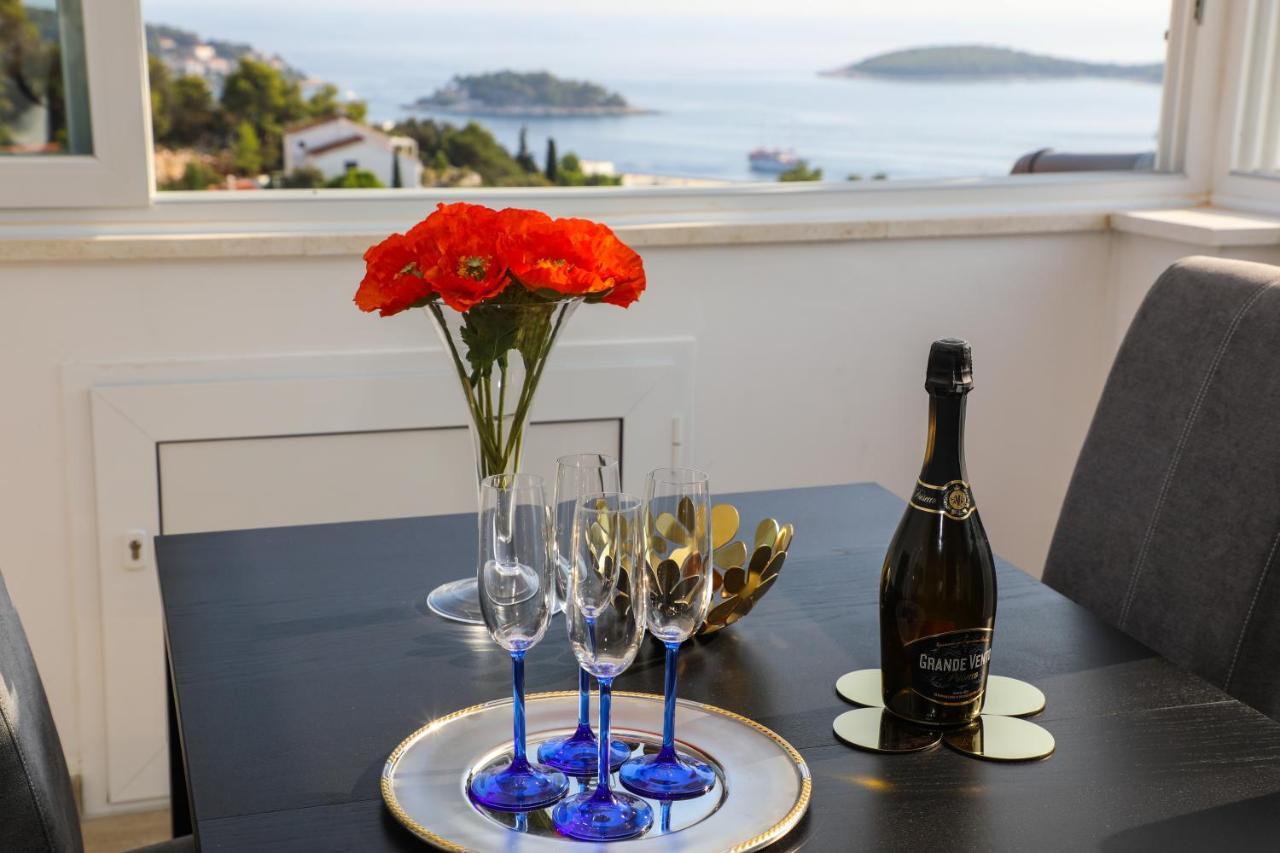 Stella Maris - Penthouse, Hvar Apartman *